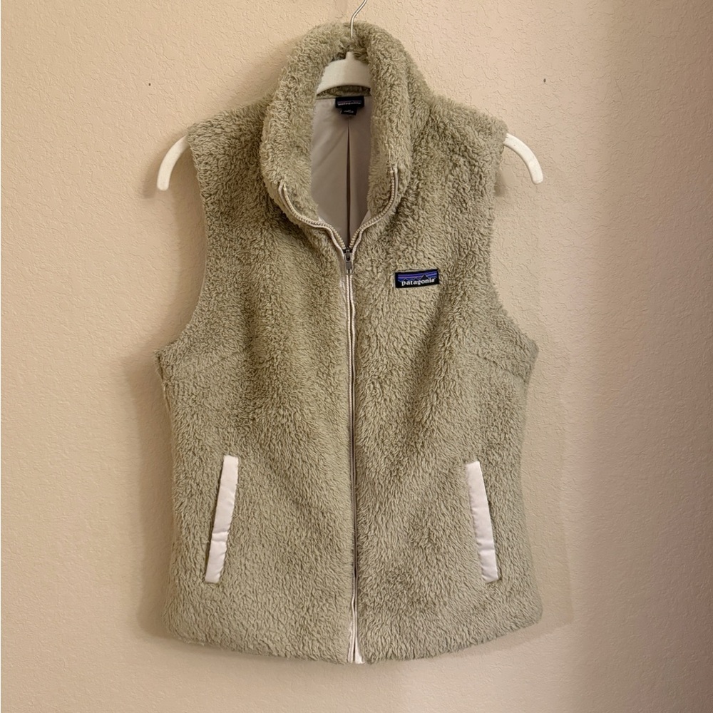 Patagonia Los Gatos Fleece Vest in Light Tan